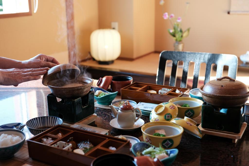 Ryokan Oomuraya Ureshino Eksteriør billede
