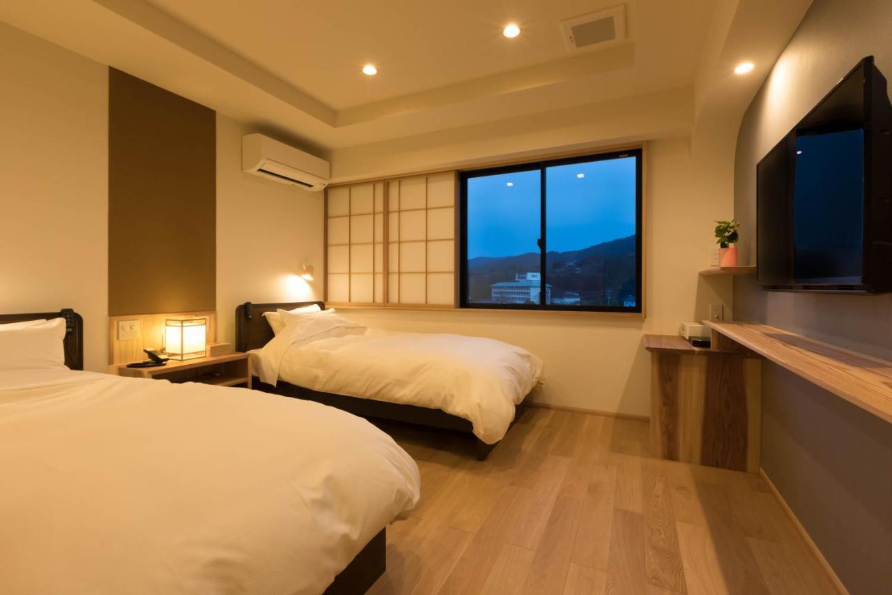 Ryokan Oomuraya Ureshino Eksteriør billede